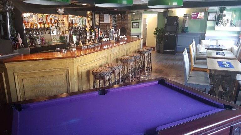 red lion pool and quiz nights